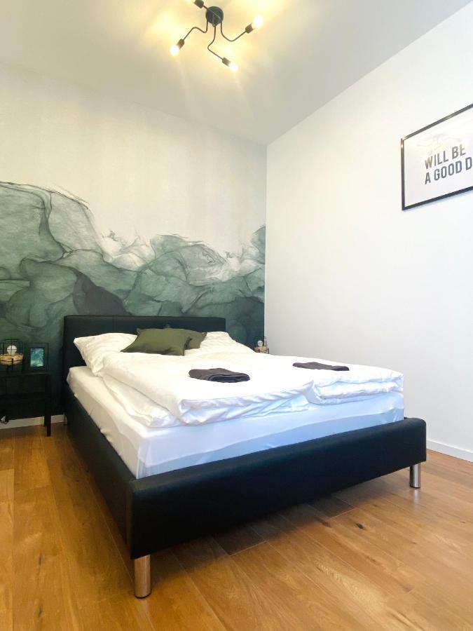 Lahn Kuesst Rhein - Ferienwohnung لانشتاين المظهر الخارجي الصورة